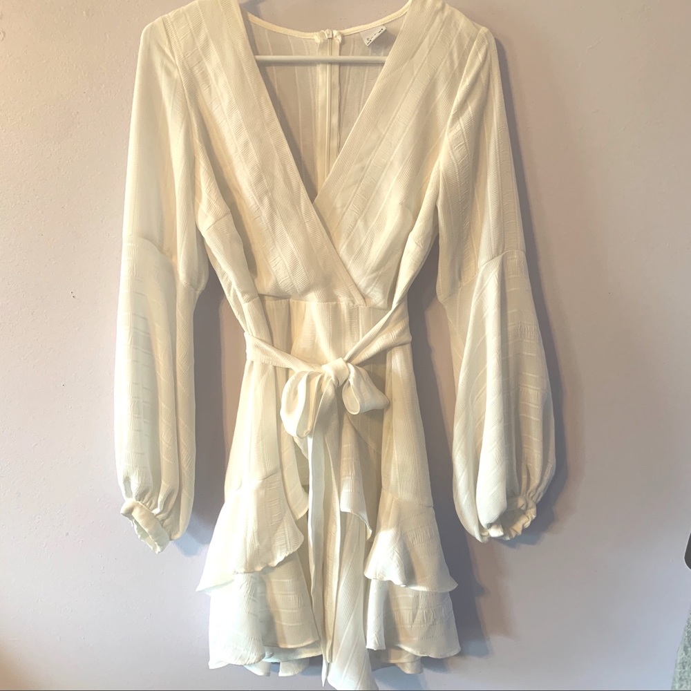 SelfieLeslie DRESS